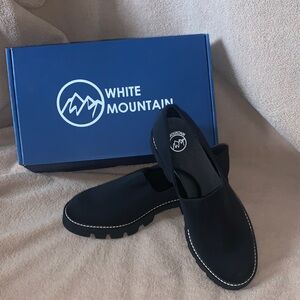 White Mountain Gianna Platform Loafer in Black